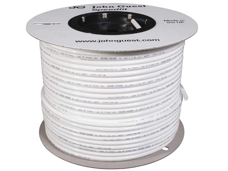 Корейский фильтр для воды Трубка John Guest 3/8", белая  - Трубка John Guest 3/8” белого цвета изготавливается из линейного полиэтилена низкой плотности (LLDPE) для применения в системах холодного и периодического горячего водоснабжения. Трубка обладает преимуществами широкого диапазона температур и давлений, широкой химической совместимости и изготовлена из материалов, не загрязняющих окружающую среду. Основные области применения: фильтры для очистки воды, льдогенераторы и системы распыления. LLDPE более прочен, чем традиционный полиэтилен низкой или средней плотности, и рекомендуется для использования с холодной и периодической горячей водой.